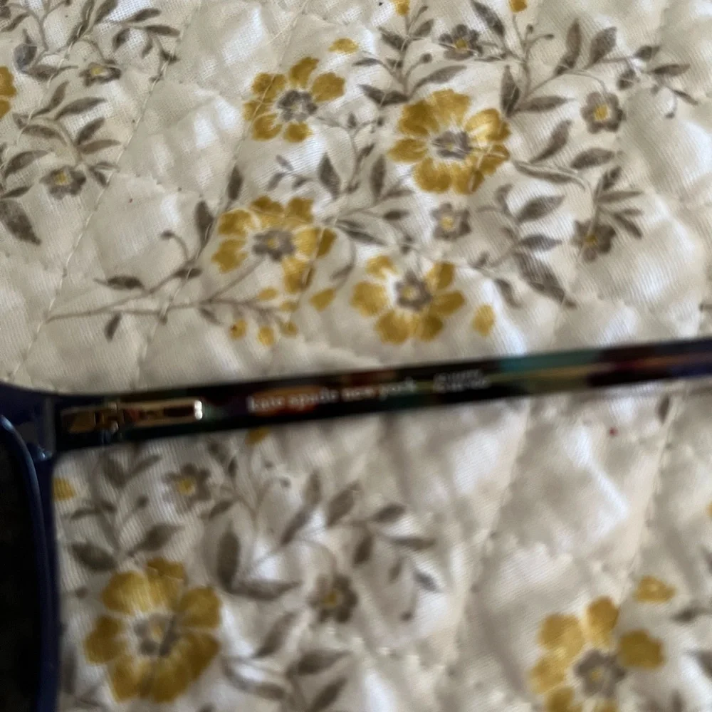 Kate Spade “Maci” Sunglasses - Picture 4 of 7